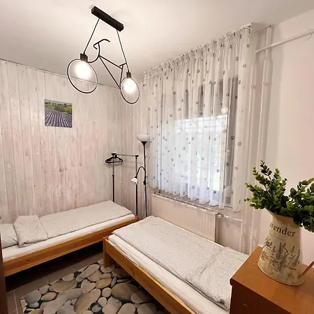Relax Apartman Nyiregyhaza Exterior photo