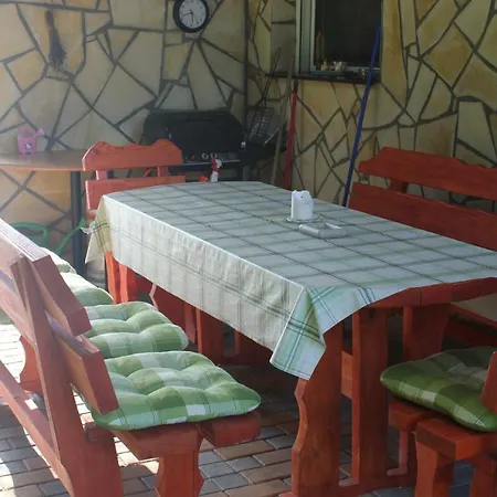 Relax Apartman Nyiregyhaza Exterior photo